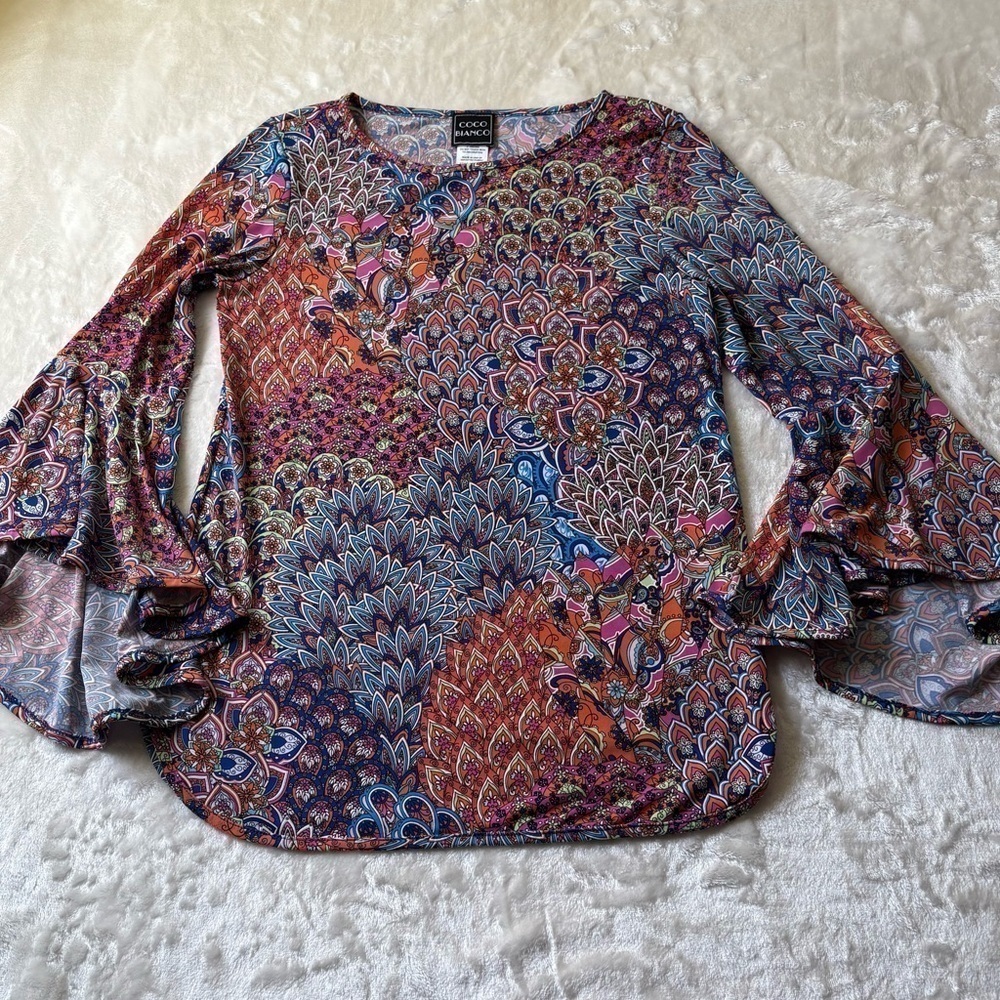 Hippie Boho Statement Piece Big Bell Sleeves
Rich Vibrant Multi Color EUC Small